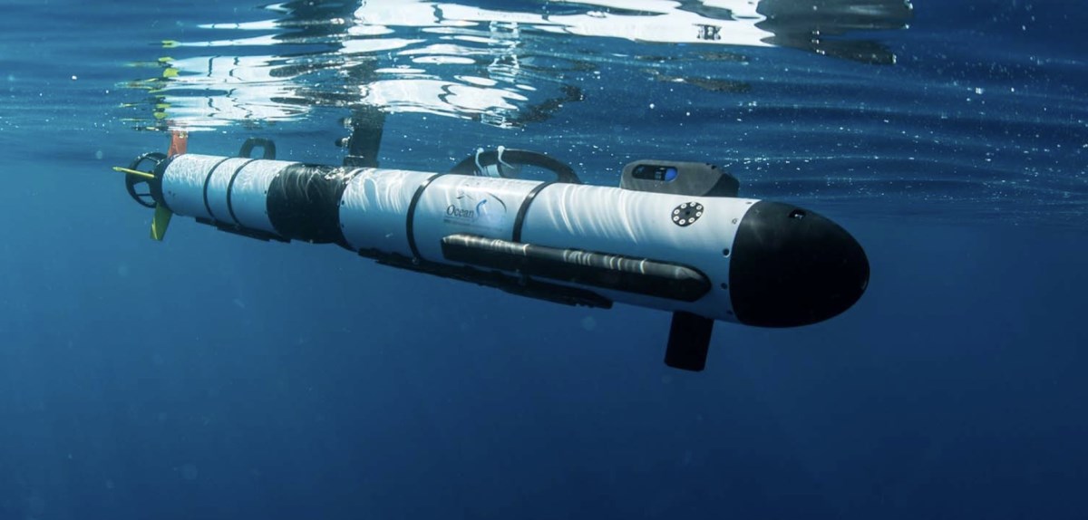 Sonar testing instrument